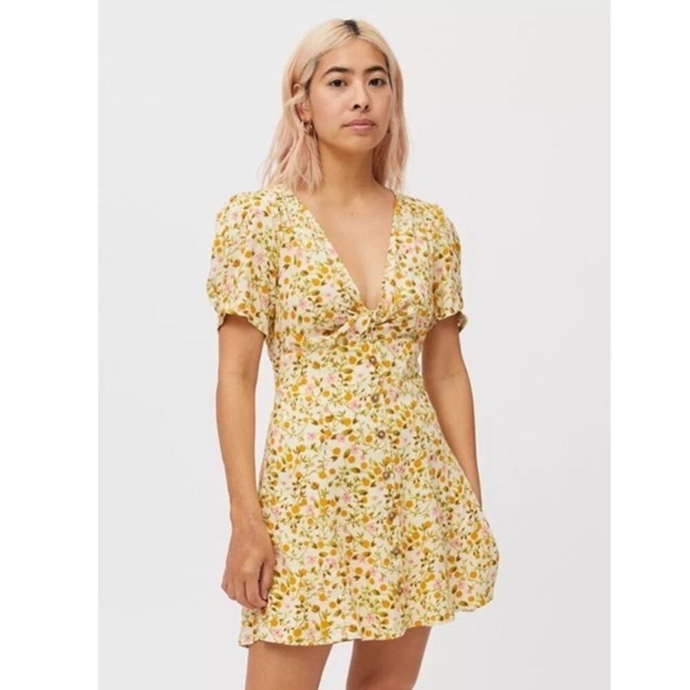 Urban Outfitters Dress Women’s XS Bettie Twist-Front Orange Floral Mini Bohemian